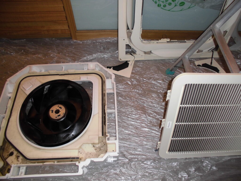 長岡京市 向日市 八幡市 業務用エアコン内部 高圧洗浄