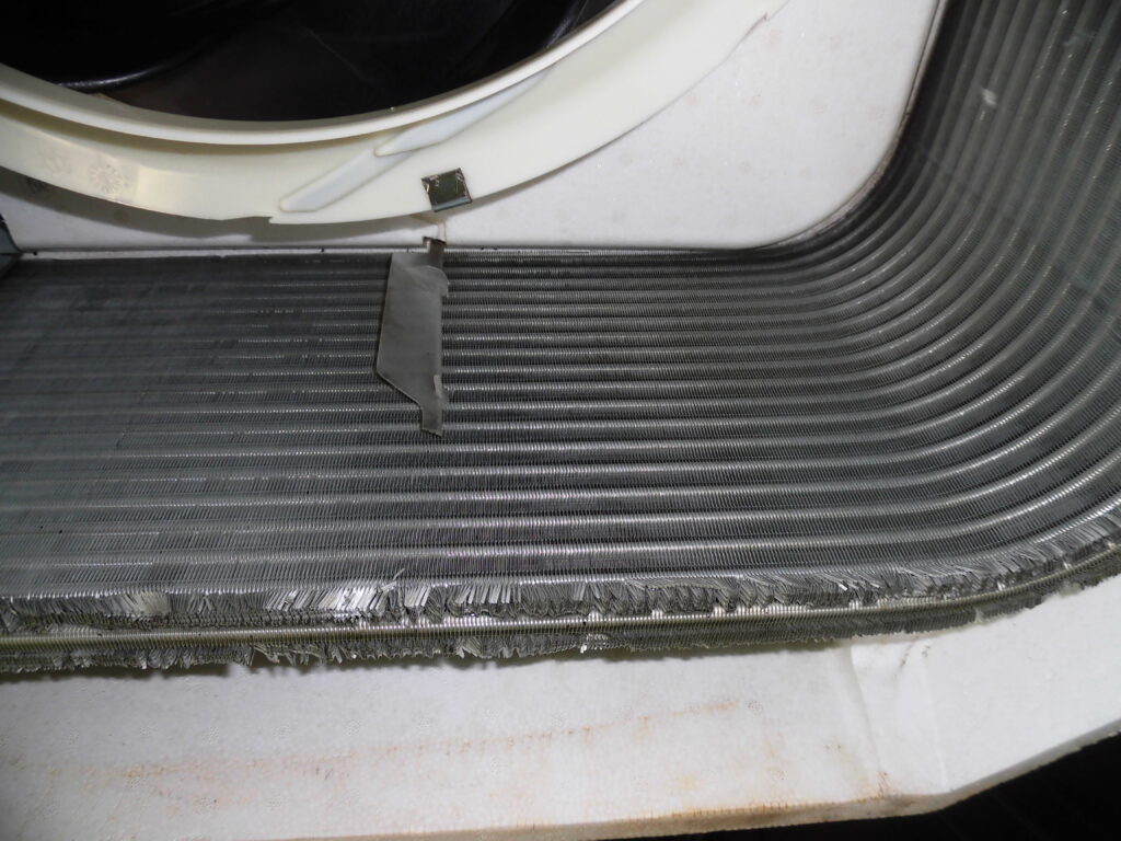 香芝市の業務用エアコン洗浄後の状態