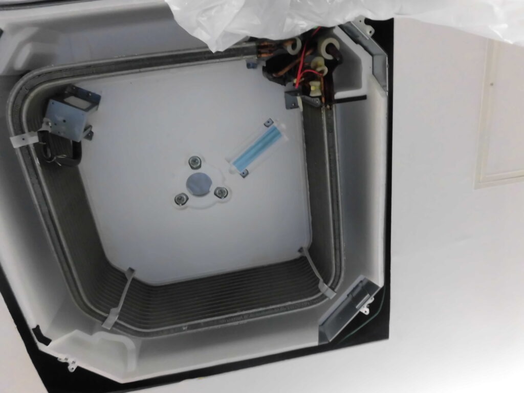 生駒市の業務用エアコン洗浄後の状態