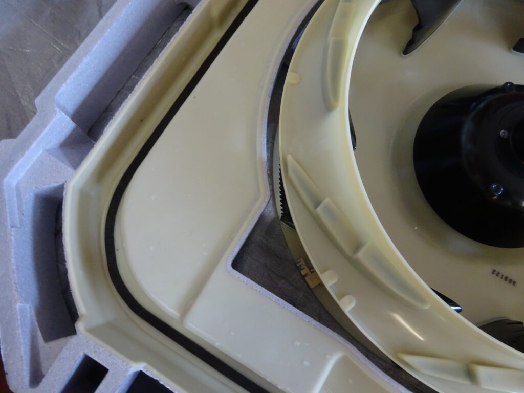 大和郡山市で業務用エアコン内部洗浄