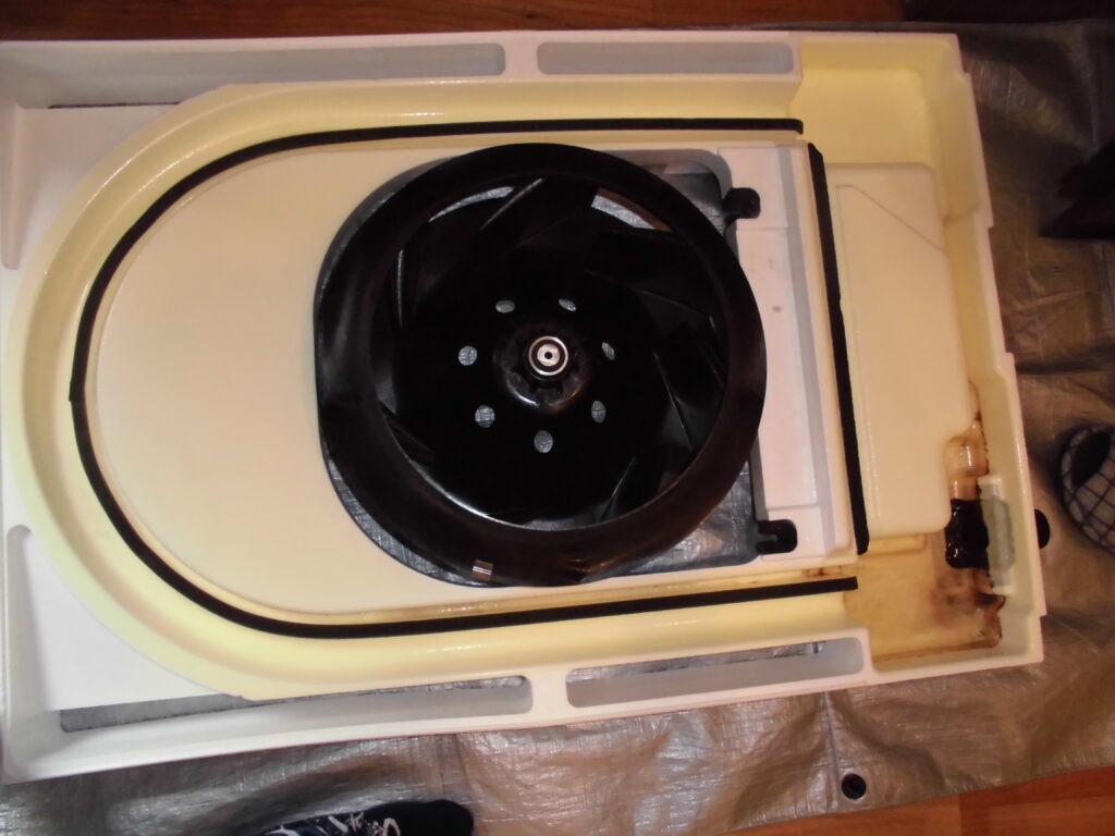 宇治市の商業施設 エアコン内部洗浄